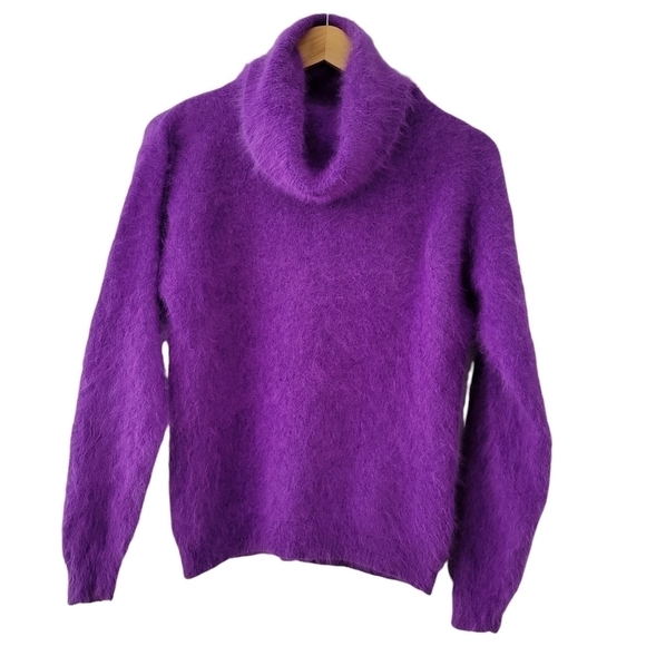 Vintage Sweaters - Angora purple turtleneck long sleeve sweater oversized size small super soft